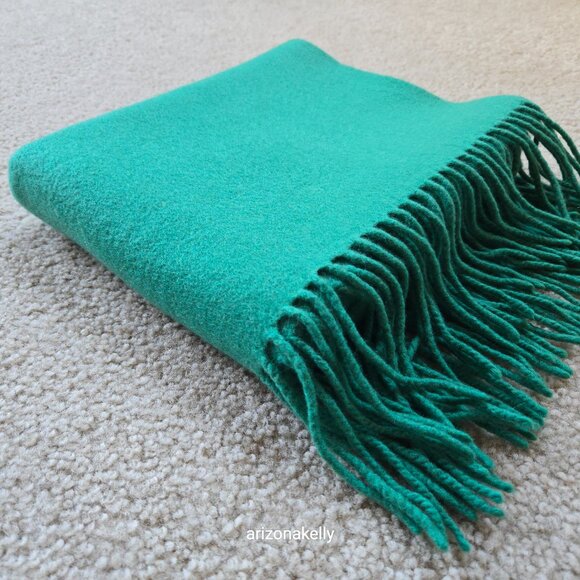 Cashmere Fringe Scarf Kelly Green Thick Soft - Picture 16 of 16